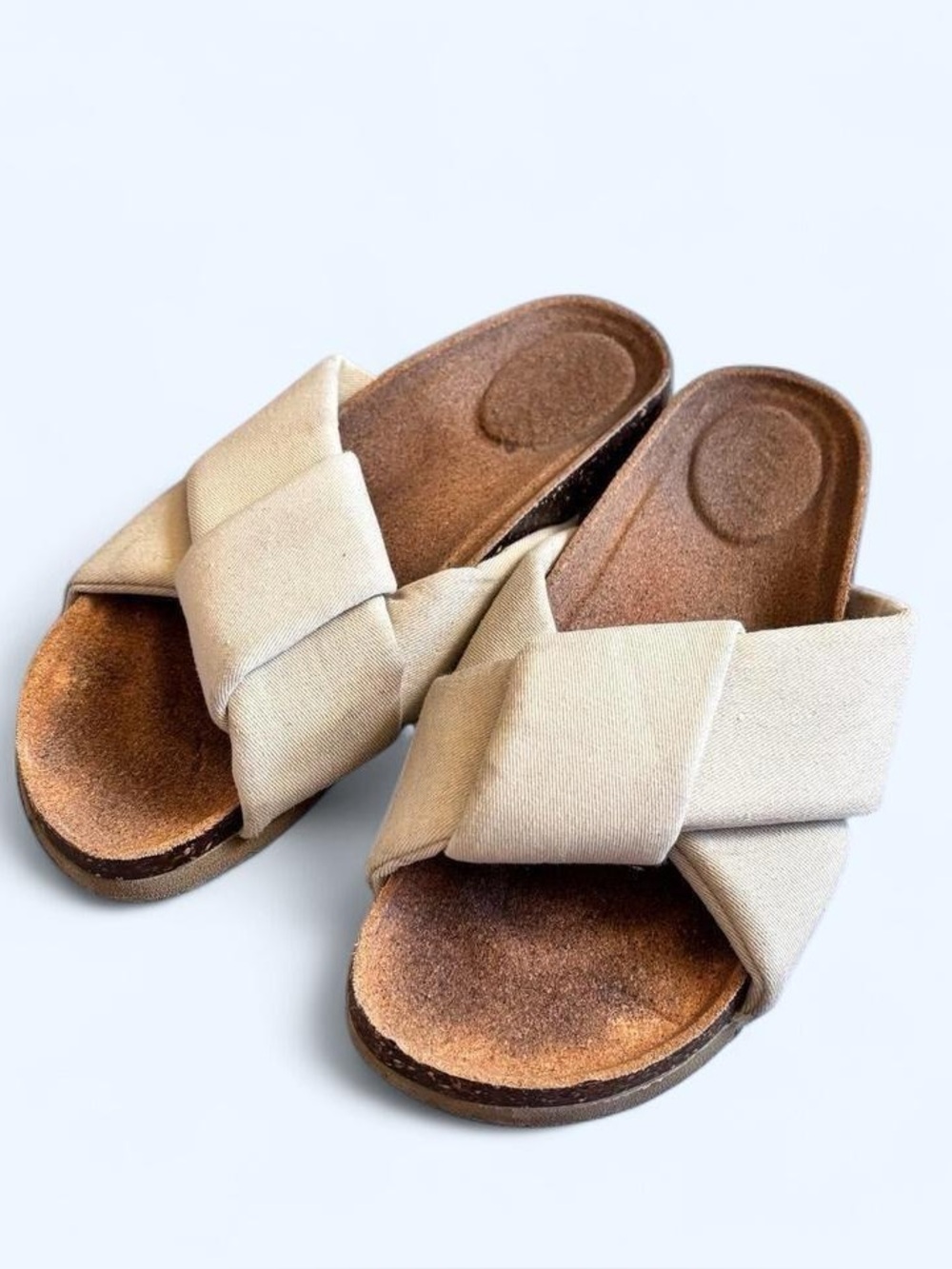 Aerie Women's Cream and Tan Sandals